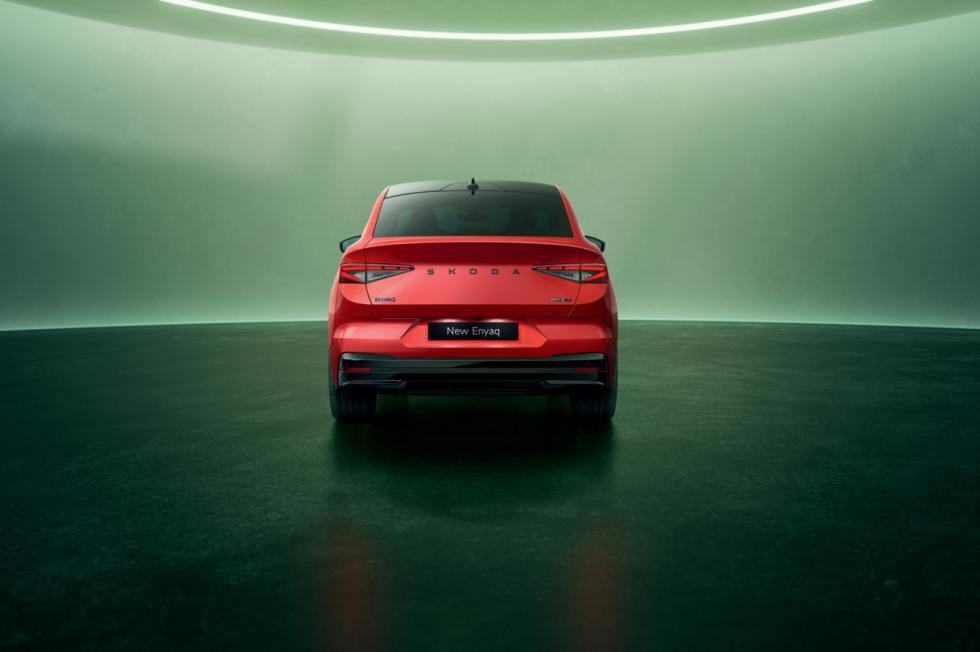 Το ανανεωμένο Skoda Enyaq ήρθε με νέα εμφάνιση και έξτρα τεχνολογίες 